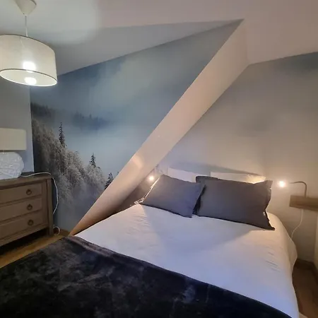 Chaleureux Au Bessat, Nature Et Detente Pour 8 Pers. Landhaus *